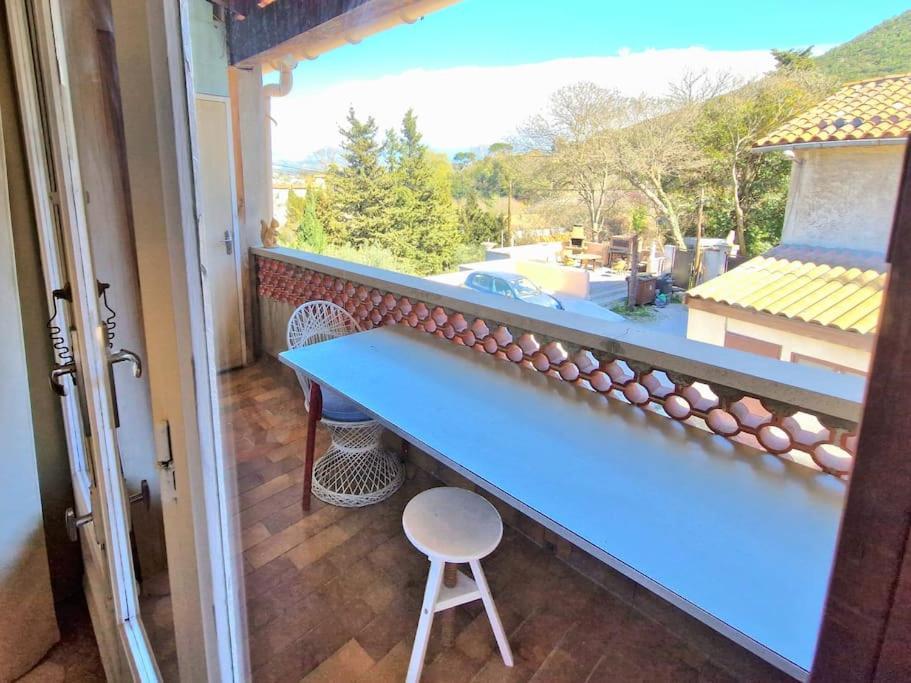 Dans Les Hauteurs Villa