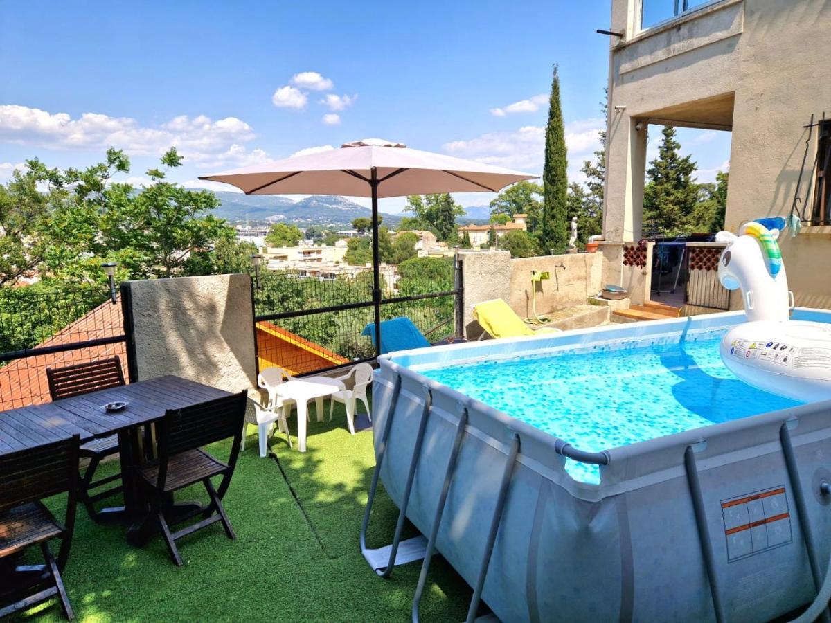 Dans Les Hauteurs Villa